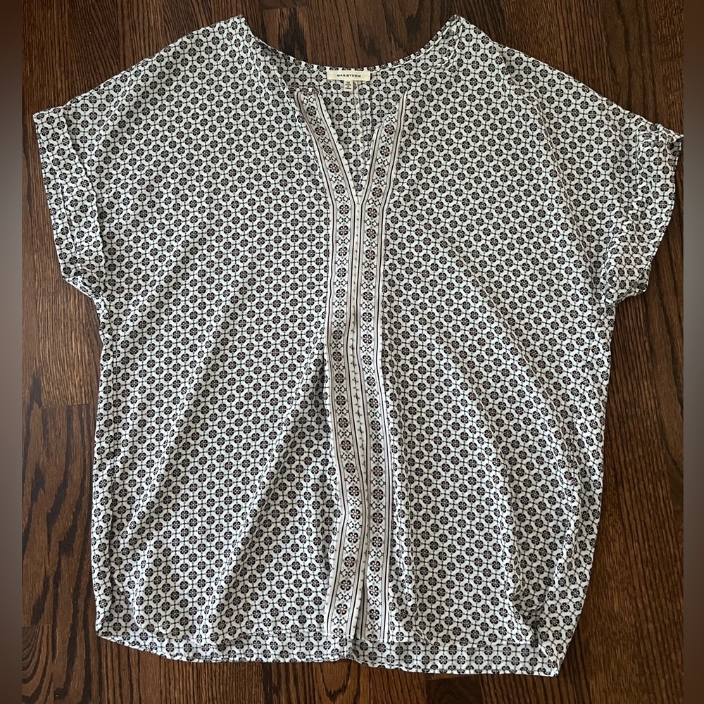 Max Studio Patterned Top, Off White/Pink/Blue, 1X